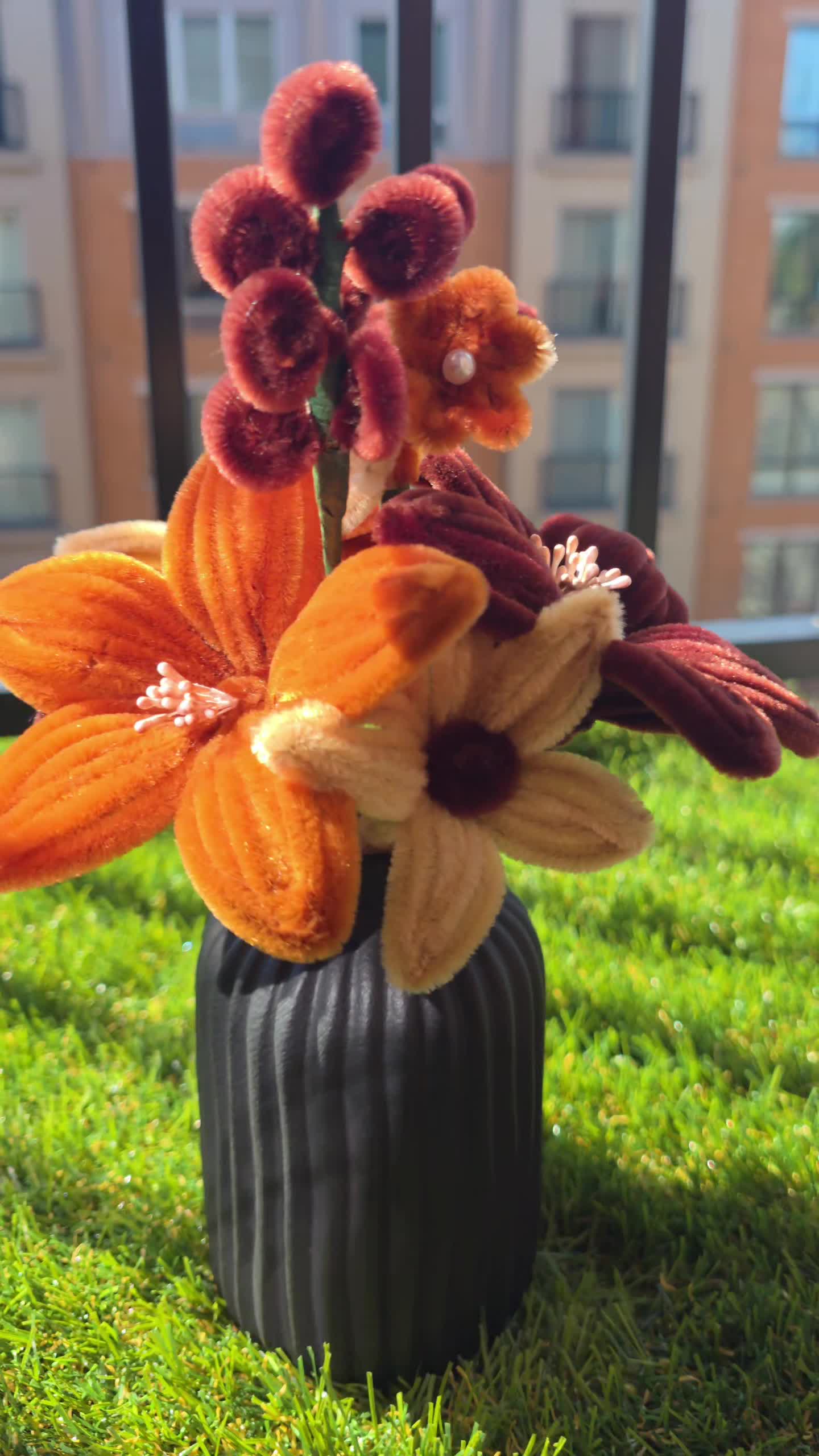 Fall Inspired bouquet — Fall is officially here and I'm OBSESSED with how this custom order turned out 🍂🧡